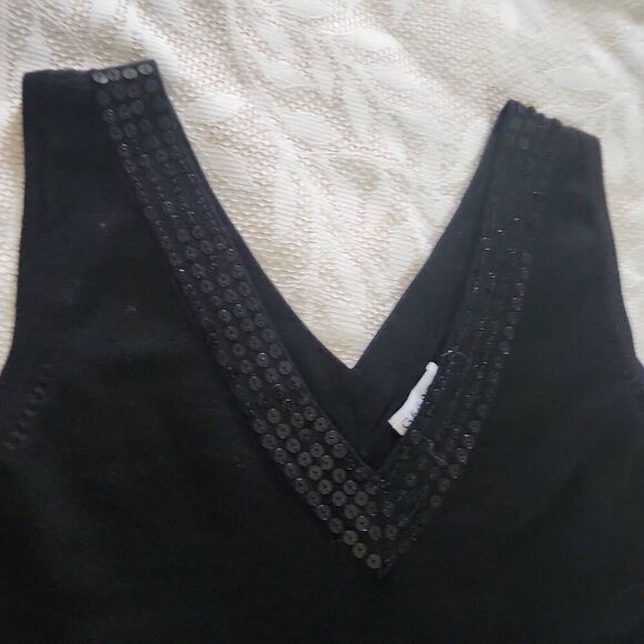 T4 2 George tank tops, one gray and one black with sequins - Picture 3 of 11